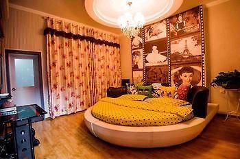 Shuangshuang Home Fenghuang Hongqiao Branch Exteriér fotografie